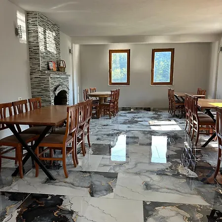 بيت ضيافة Kukaj