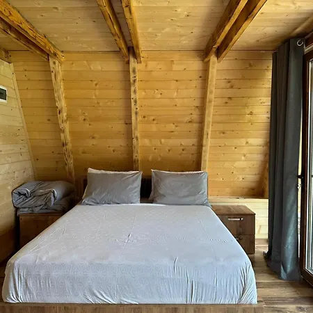 Kukaj * فالبني