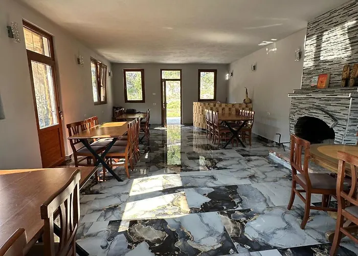 Kukaj Gasthof Valbone